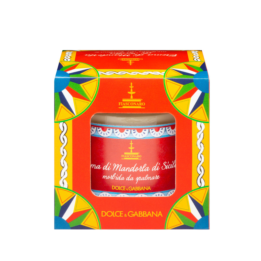 Exklusive Mandelcreme von Fiasconaro x Dolce&Gabbana in luxuriöser Designer-Verpackung.