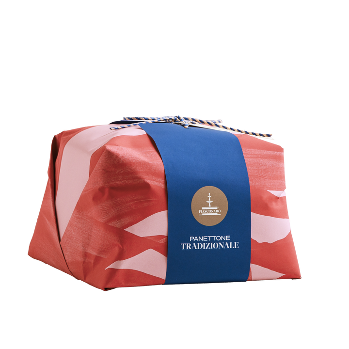 Klassischer Fiasconaro Panettone Tradizionale mit Rosinen und kandierten Orangen, handverpackt aus Sizilien.