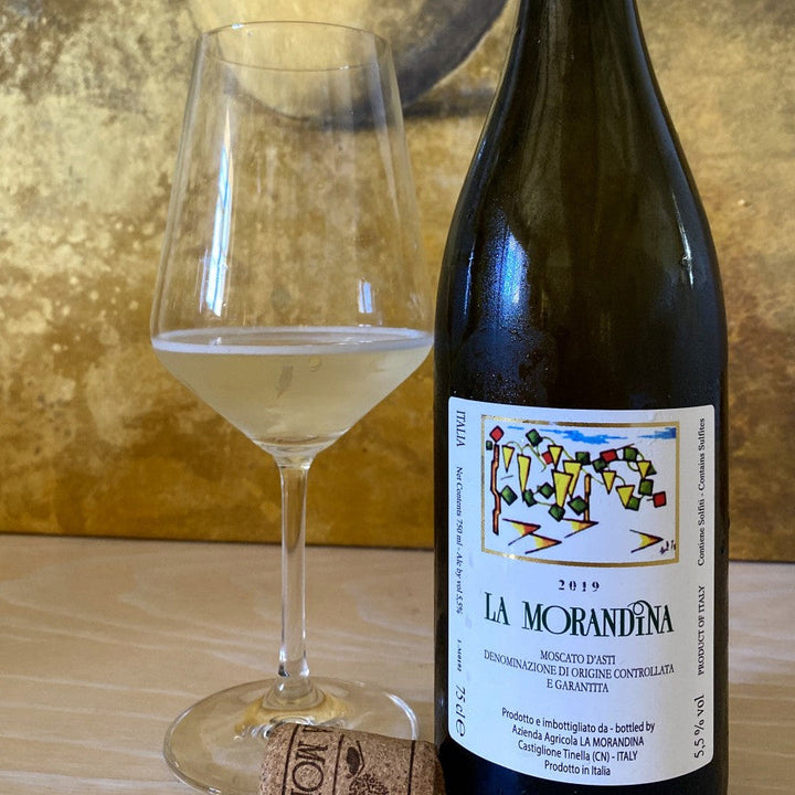 La Morandina Moscato d'Asti DOCG – Eleganter piemontesischer Süßwein mit feiner Perlage, ideal zu Desserts und Käse, 75 cl