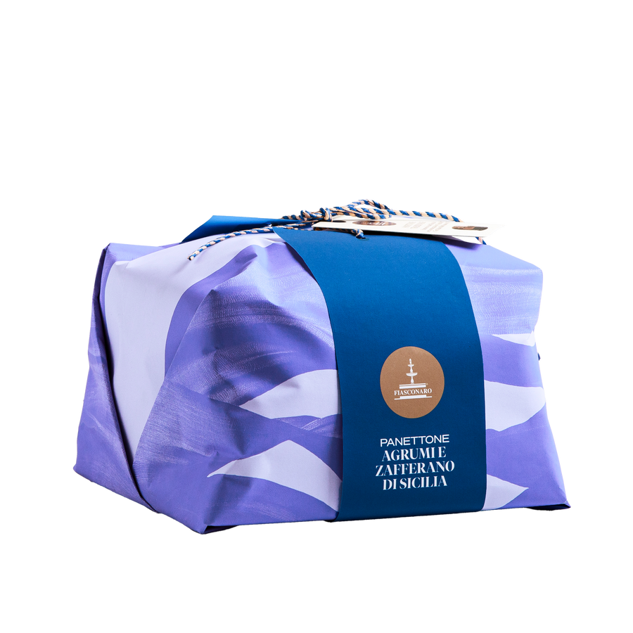 Panettone Agrumi e Zafferano – sizilianischer Panettone mit kandierten Orangen, Zitronen und Safran, von Hand verpackt